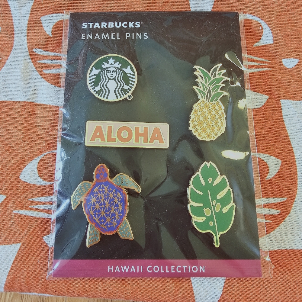 Starbucks Hawaii Pin collection 2021. New unused